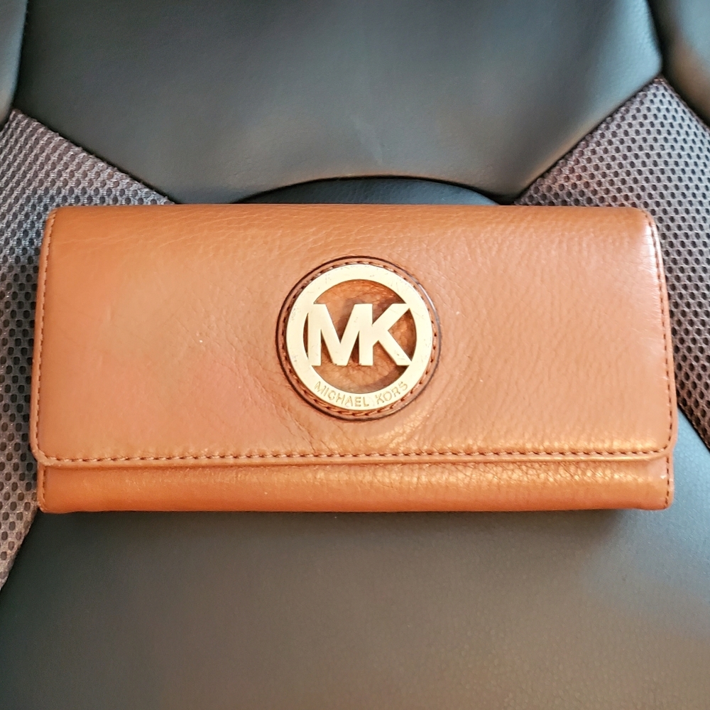 Michael Kors Leather Wallet